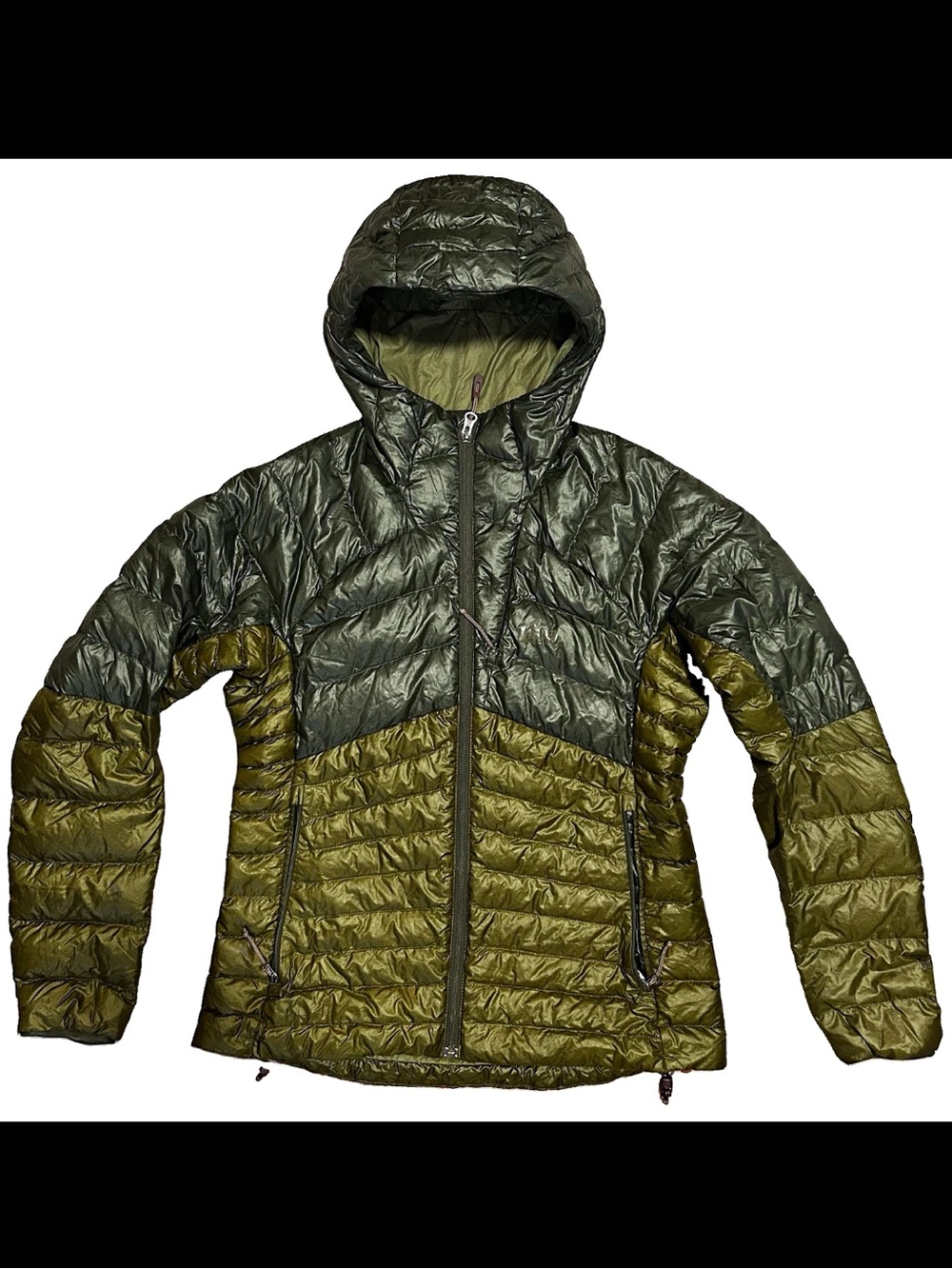 REI Two-Tone Olive Green Hooded Packable Puffer Jacket